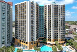 Exterior - Beautiful Oceanfront, Full Kitchen, Pet Friendly (Myrtle Beach)