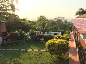 Premium House, 2 Bedrooms, Private Pool, City View | Garden view