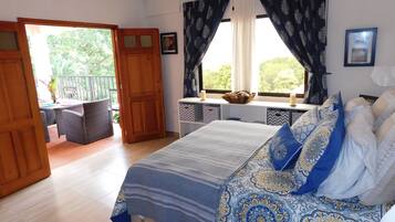 Hus Premium - 2 sovrum - privat pool - utsikt mot staden | 2 sovrum, sÀngtillbehör av högsta kvalitet och individuell inredning