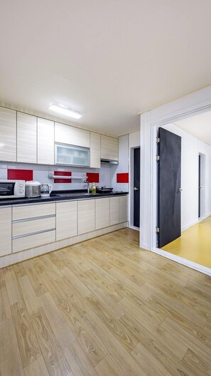 Mini Two Room | Vardagsrum | Platt-tv