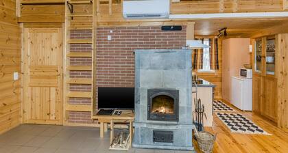 Pihlajapelto by Interhome