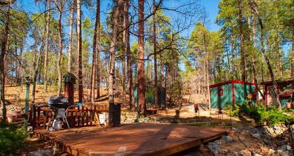 *Peaceful getaway *Close to Goldwater Lake *Cabin