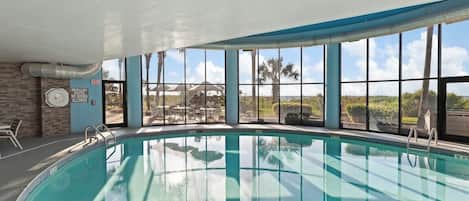 Piscine couverte, piscine chauffée