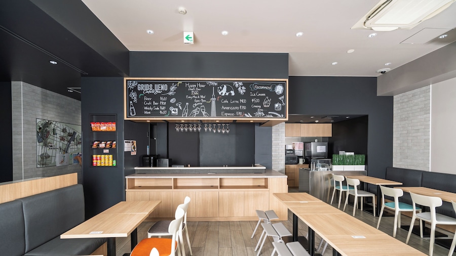 Grids Tokyo Ueno Hotel & Hostel