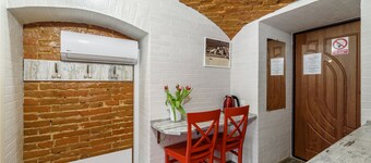 Masoch-style apartment 