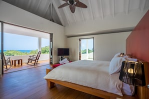 6 bedrooms, in-room safe, desk, iron/ironing board - Luxury Contemporary Villa with Sea View & Private Pool – Las Terrenas STARLINK (Las Terrenas)