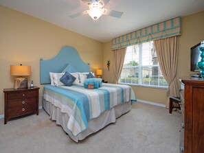 5 chambres, coffres-forts dans les chambres, fer et planche à repasser