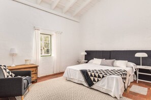 3 bedrooms, desk, iron/ironing board, WiFi - Binicalaf · ❤️Finca Binicalaf Vell (Maó)