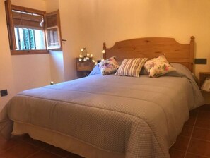 1 chambre, Wi-Fi gratuit, draps fournis