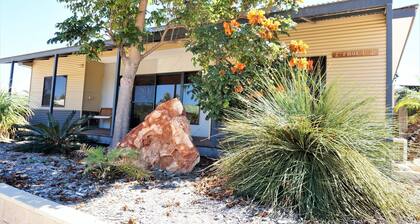 2 Trout Place - large well appointed home