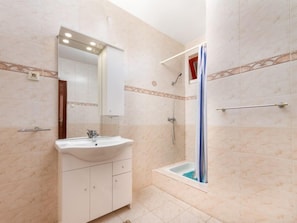 Bathroom - Yellow 1 by Interhome (Balatonmariafurdo)