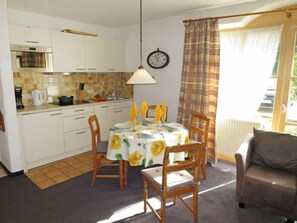 Dining - Wohnung 4 (Am Sonneneck) by Interhome (Ruhpolding)