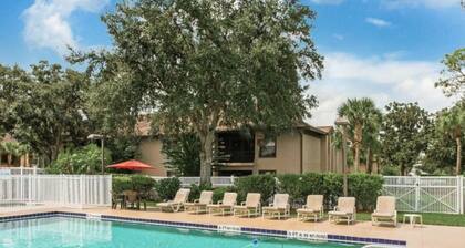 Alhambra villas and resort