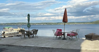 Saratoga Lake 4 season 2Bd Track,Casino,SPAC,Golf, Ballet