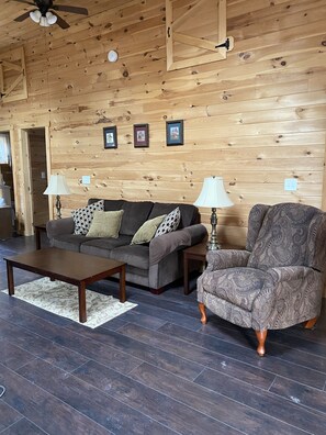 Smart TV, fireplace - Saratoga Lake 4 season  2Bd Track,Casino,SPAC,Golf, Ballet (Ballston Spa)