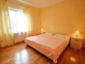 4 bedrooms, WiFi