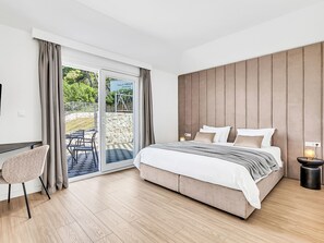 5 chambres, accès à Internet