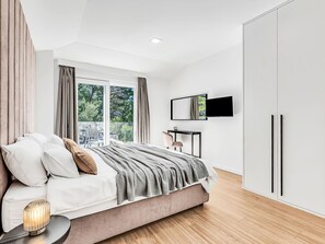 5 chambres, accès à Internet