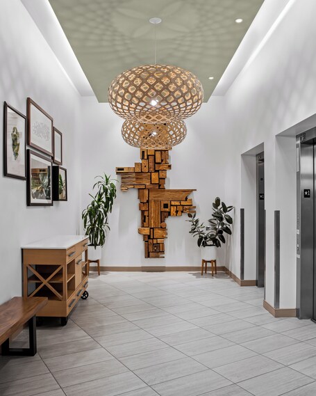 Element Scottsdale at SkySong - Image 20