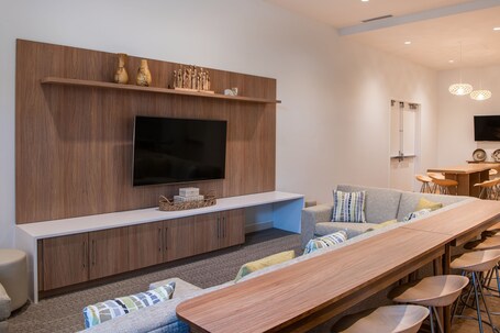 Element Scottsdale at SkySong - Image 77