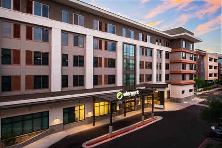 Element Scottsdale at SkySong - Image 52