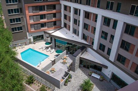 Element Scottsdale at SkySong - Image 24