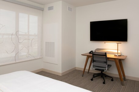 Element Scottsdale at SkySong - Image 95