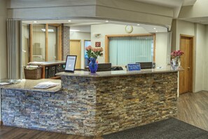 Lobby - MountainSide Resort near Zip Lining and Museums (Durango)