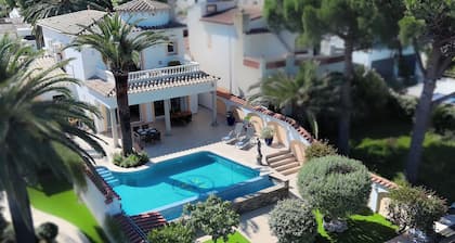 Llobregat 41b by Interhome