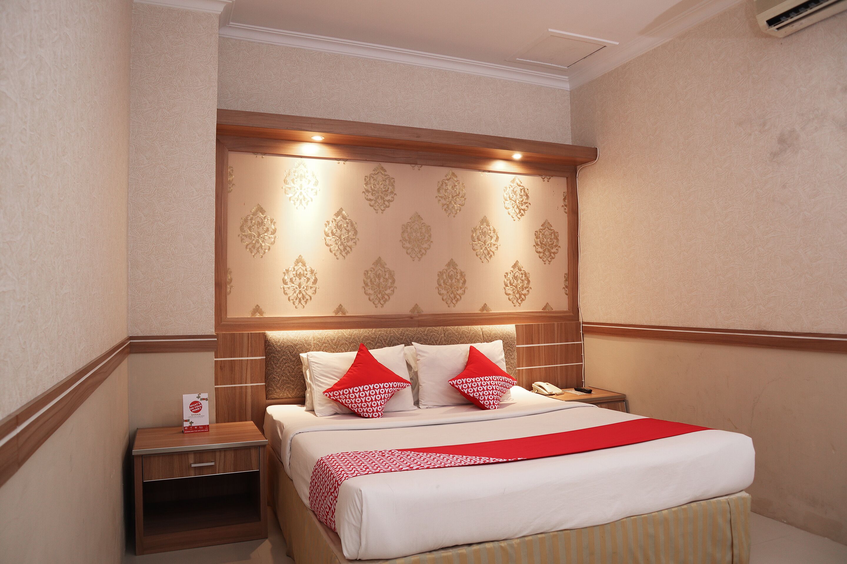 Photo - OYO 742 Mona Plaza Hotel