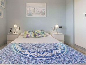 2 bedrooms, iron/ironing board, WiFi - Apartment Cancun by Interhome (Salou)