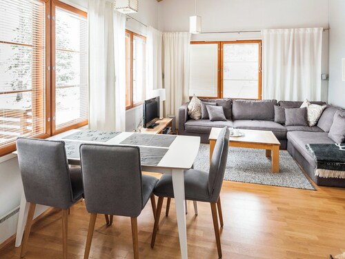 Karhunvartijan tupa a6 by Interhome