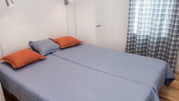 2 bedrooms, internet