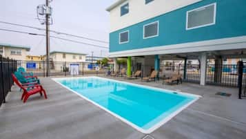 Seasonal outdoor pool