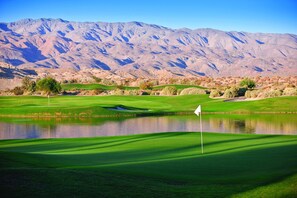 Golf - A Secret Hideout in the City of Festivals (Indio)