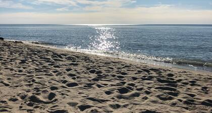 Blu Shutter Beach House - Best location for a Vacation!