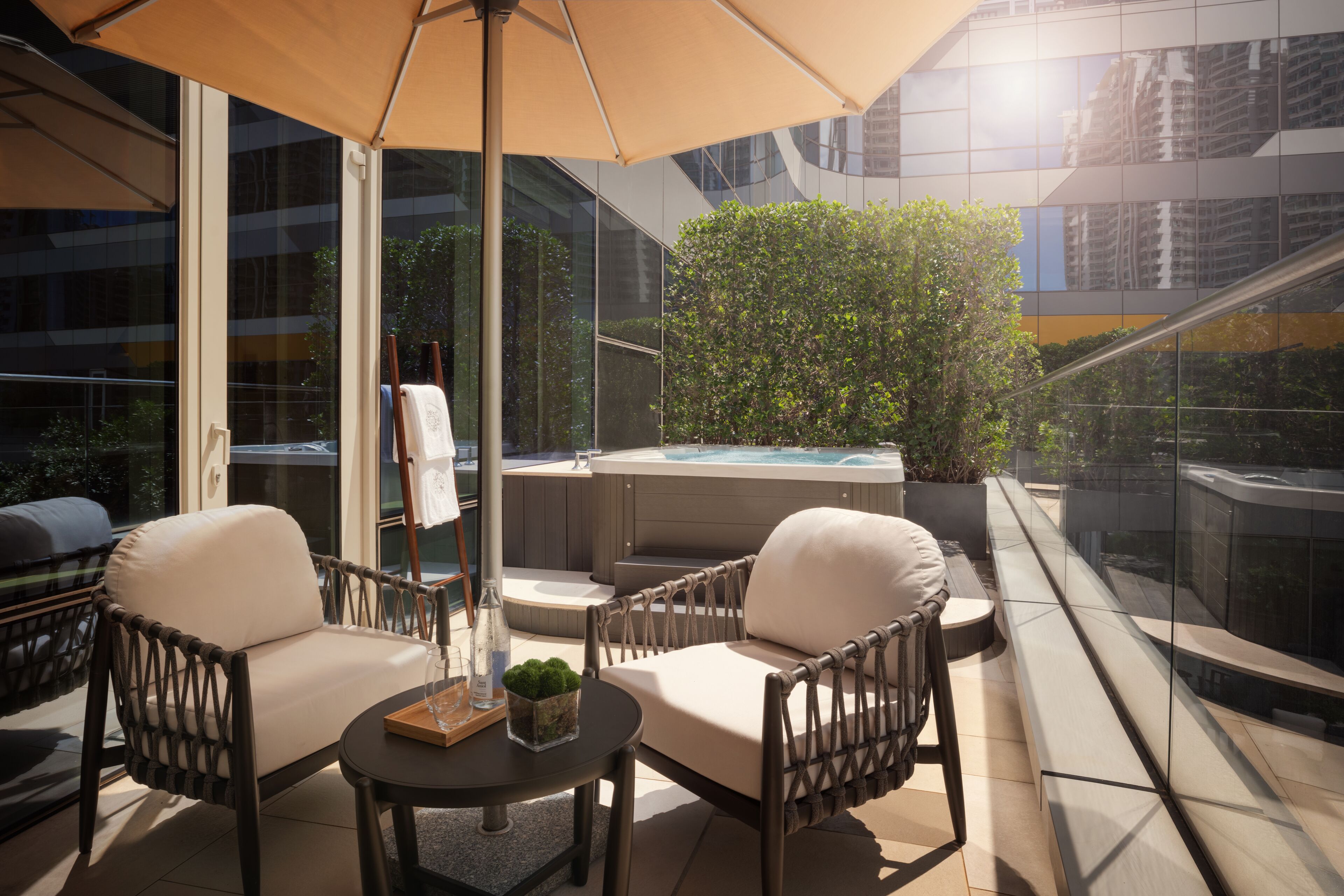 Literie de qualité supérieure, couette en duvet d'oie, minibar