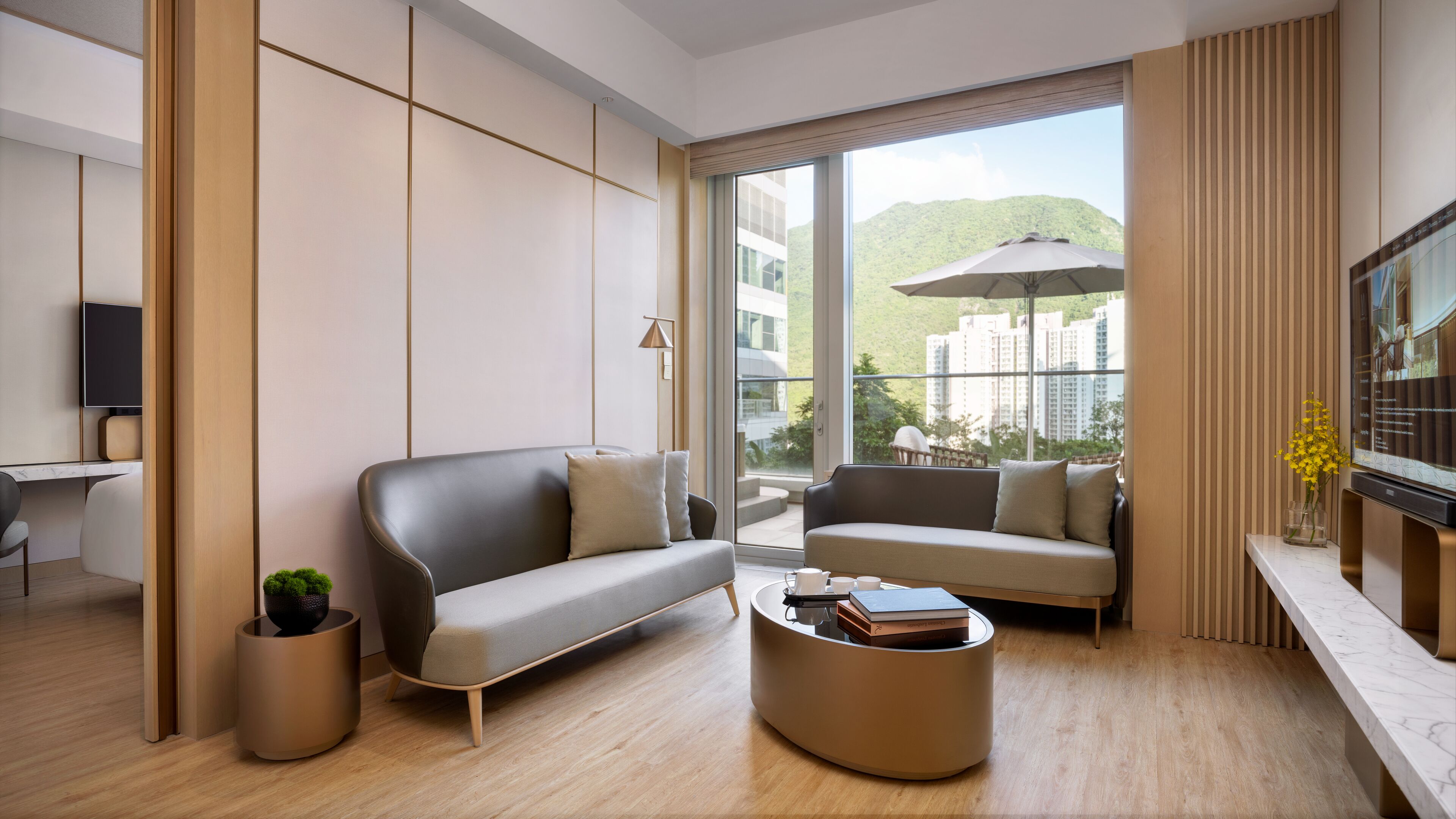 Premium bedding, down comforters, minibar, in-room safe