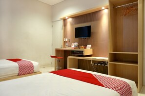 Deluxe Twin Room, 2 Twin Beds | View from room - Grand Omah Sastro (Depok)