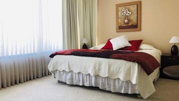 3 chambres, rideaux occultants, Wi-Fi, draps fournis