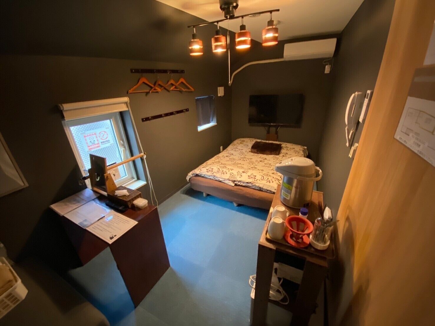 hotel el shinjuku6/202 max2pax non-smoking | free wifi, bed sheets