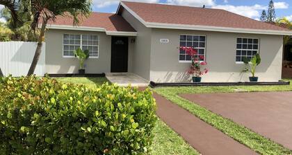 Modern Family Home in a safe and family oriented neighborhood. Welcome!