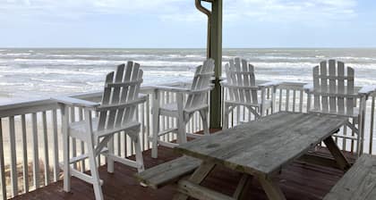 Literally on beach, unobstructed ocean view