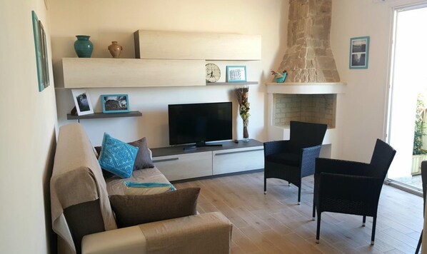Smart TV - Appartamento fronte porto (Alghero)