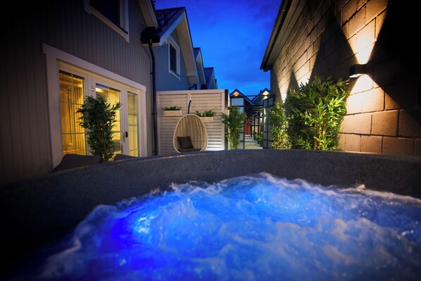 Suite, plusieurs lits, non-fumeur (Jacuzzi)