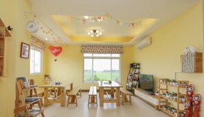 Interior - All Around The Seasons B&B (Taitung)