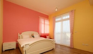 Double Room, Balcony | Desk, blackout drapes, free WiFi, bed sheets