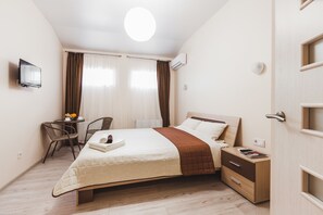 Leilighet – standard | Skrivebord, strykejern/-brett, wi-fi (inkludert) og sengetøy