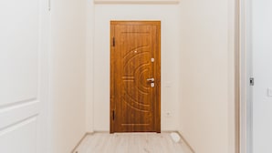 Unclassified image, 4 of 21, button