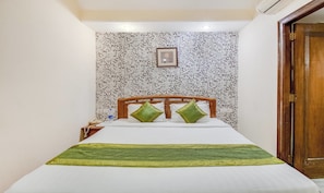 Escritorio, camas plegables/adicionales, wifi gratis y ropa de cama